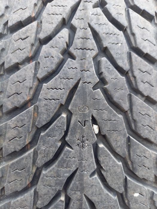 Зимни гуми 185 65 15