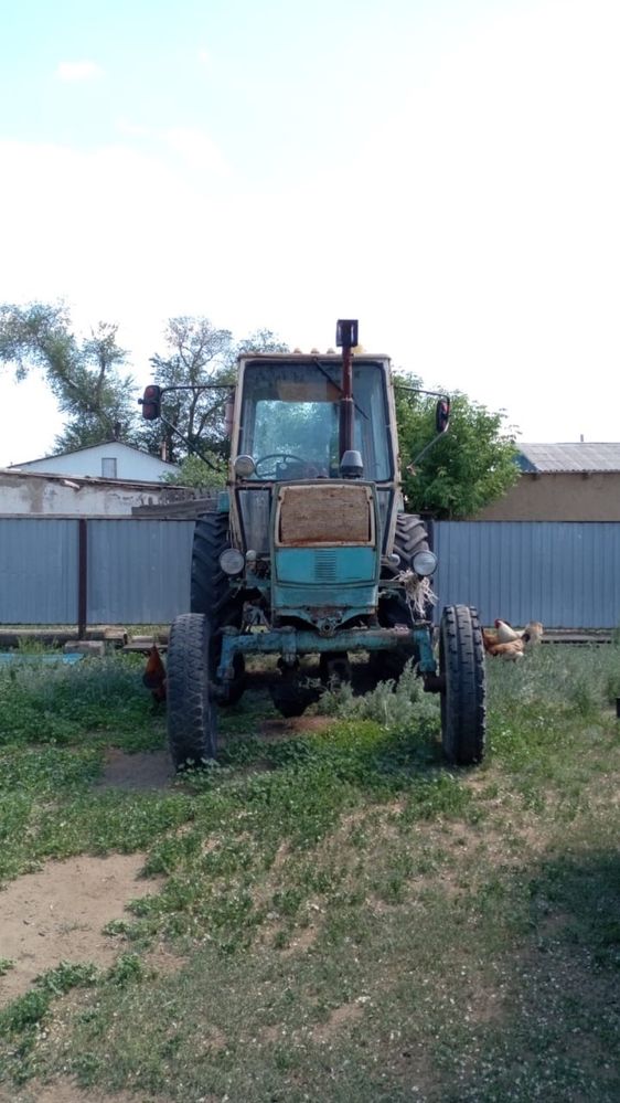 Срочно продам две трактора