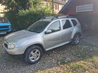 Vând Dacia Duster