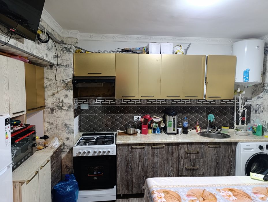 Tayyor biznes.Magazin oziq ovqat va 3 xonali kvartira bir joyda