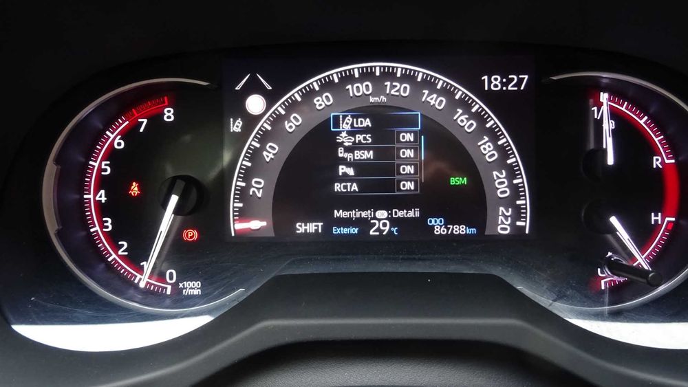 Vand masina Toyota Rav 4