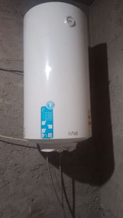 Продам Аристон Artel