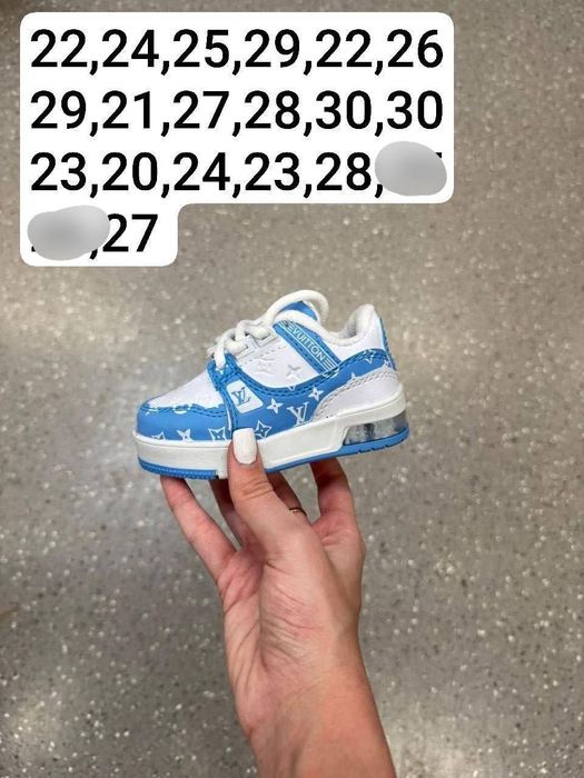 Adidași copii cu luminițe