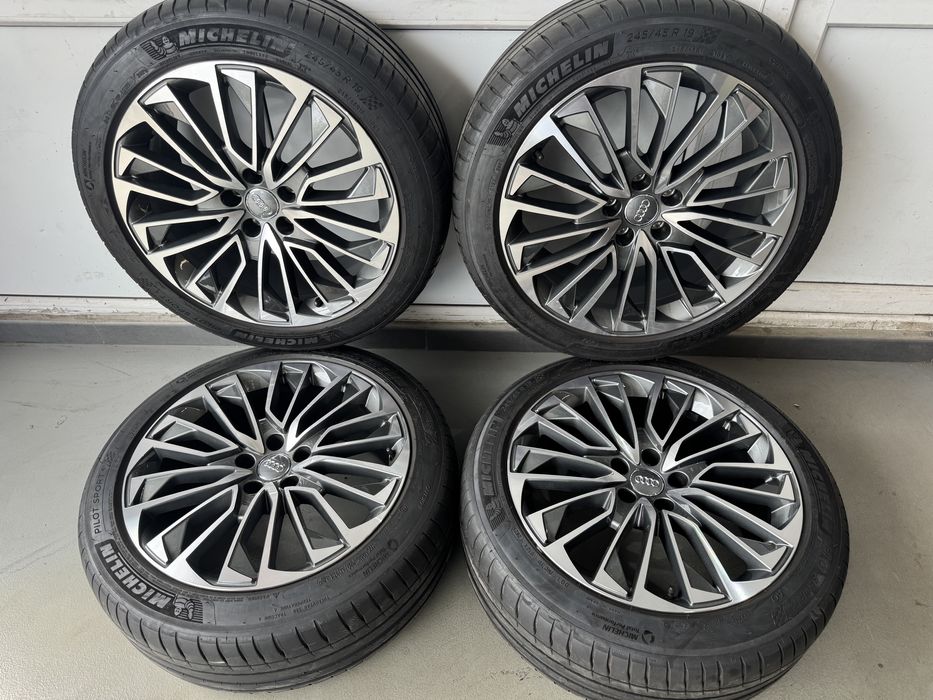Jante Originale Audi S line R19 A4 A6 A7 A8 Q3 Q5 echipate vara 80%