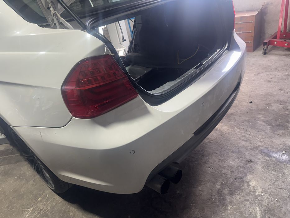 Задна м броня бмв е90