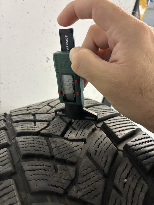 Зимни гуми Dunlop Winter Sport 5 SUV 235/60/18