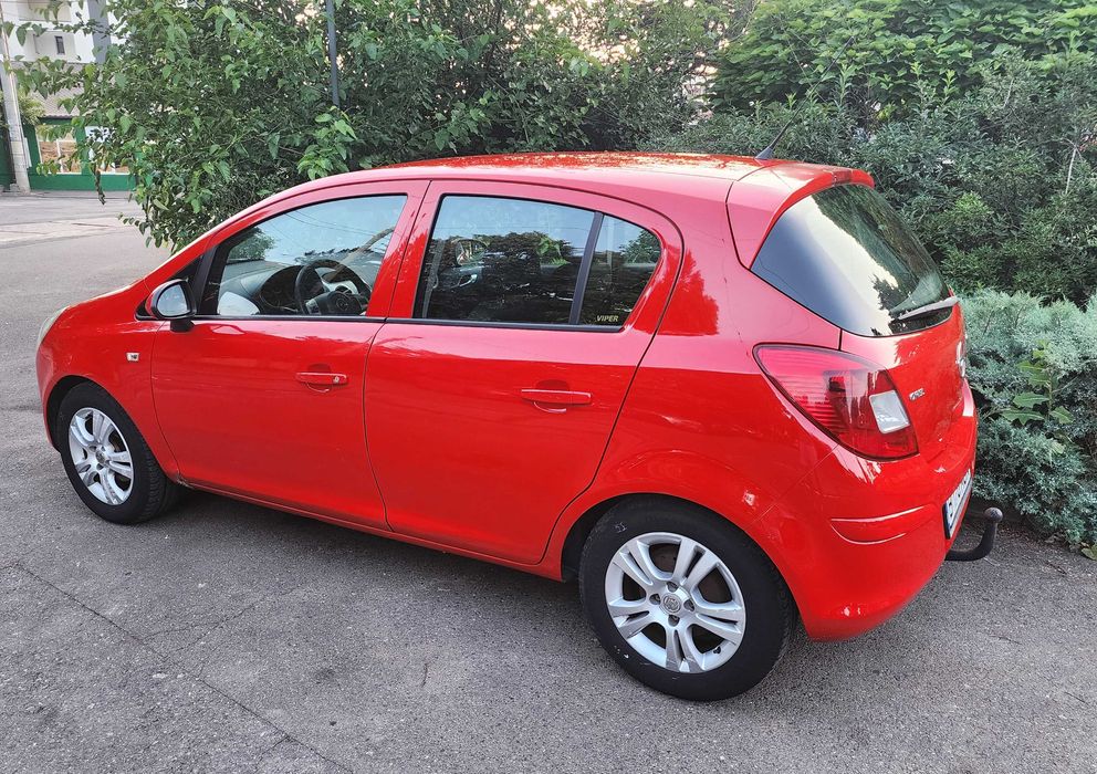 Opel Corsa 1.2 benzina - GPL