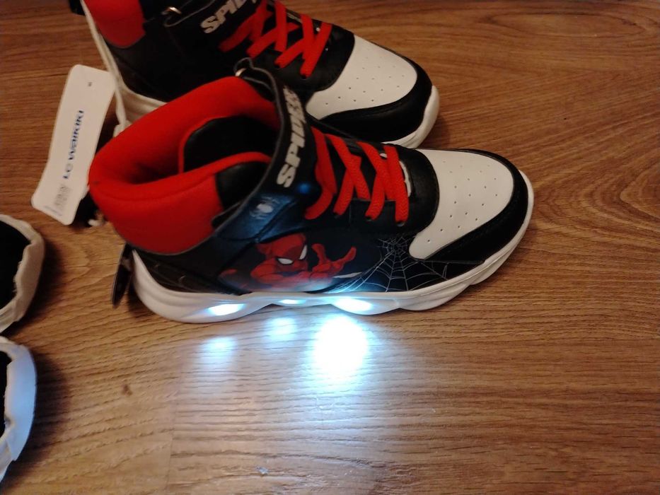 Детски зимни боти Waikiki чисто нови