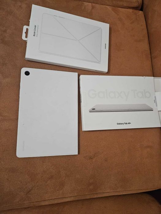 Tableta SAMSUNG TAB A9+ nou cu husa inclusa