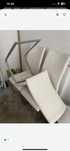 4 scaune albe de piele
