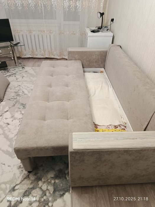 Продам диван почти новый