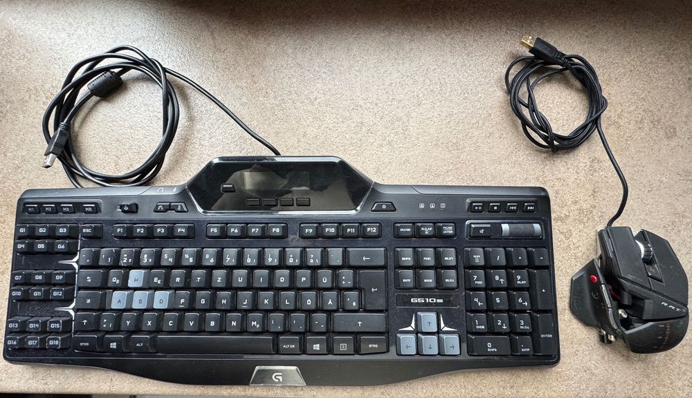 Продавам клавиатура Logitech G510s с подарък мишка