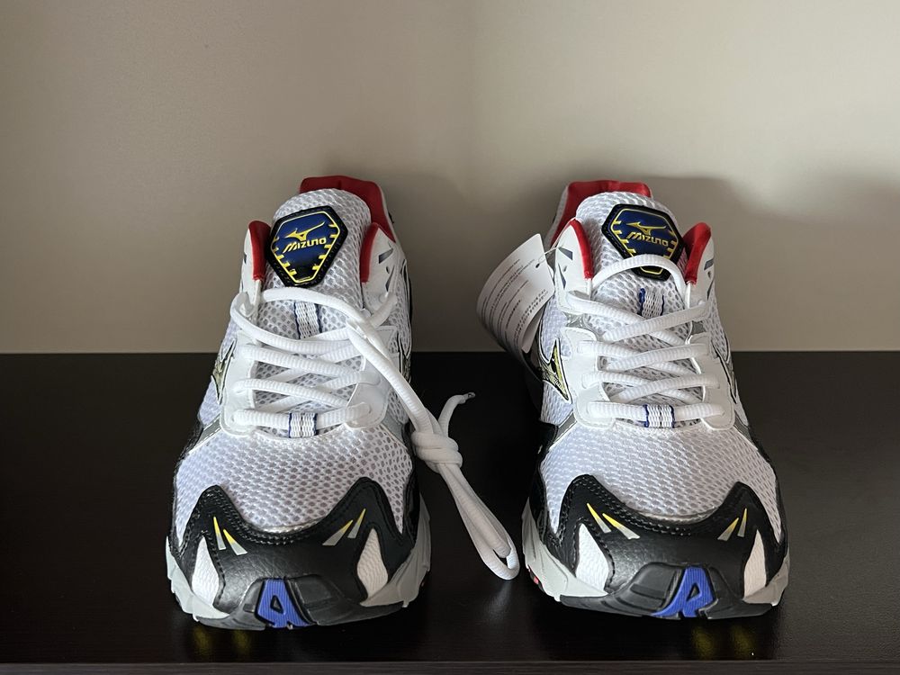 MIZUNO WAVE RIDER 10/ Налични 42н 27см Стелка Нови с Кутия