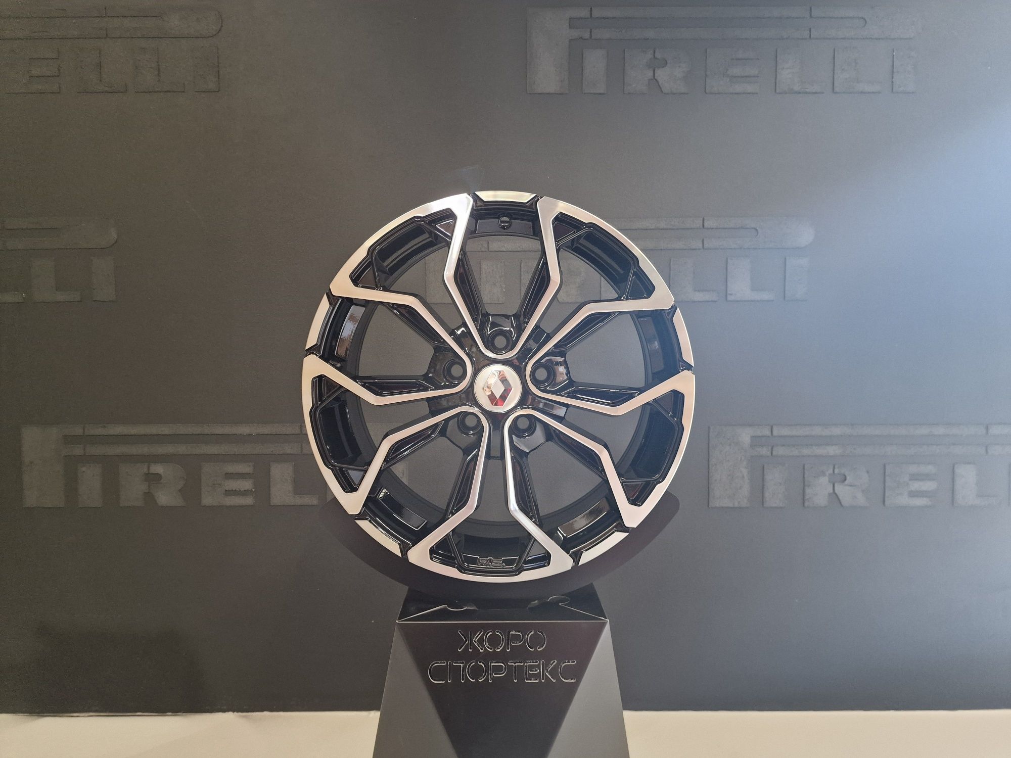 17цола Renault 5x114.3 Рено 5х114.3