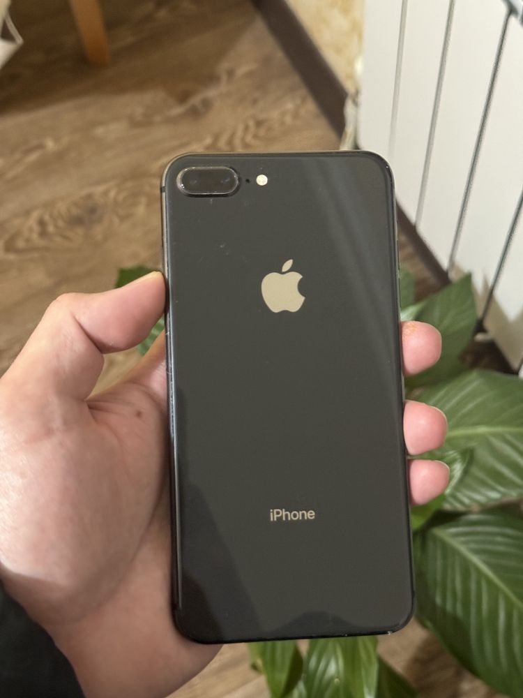 Iphone 8 plus 64гб 78%