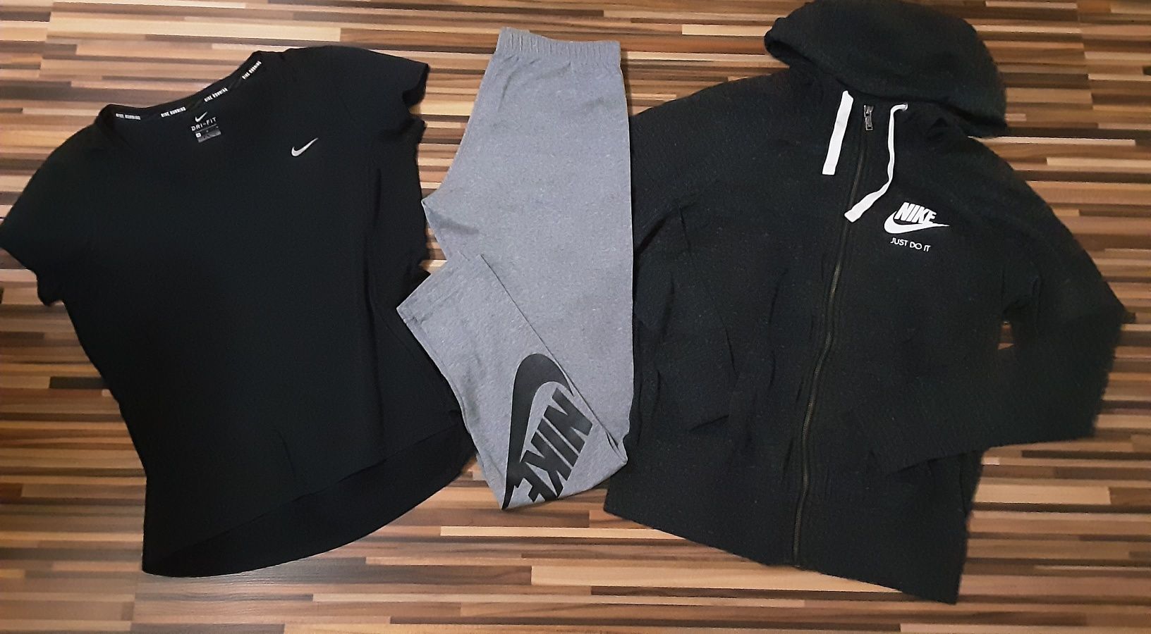 (M) NIKE оригинални долници(45лв)клин(30лв) тениска (25лв)