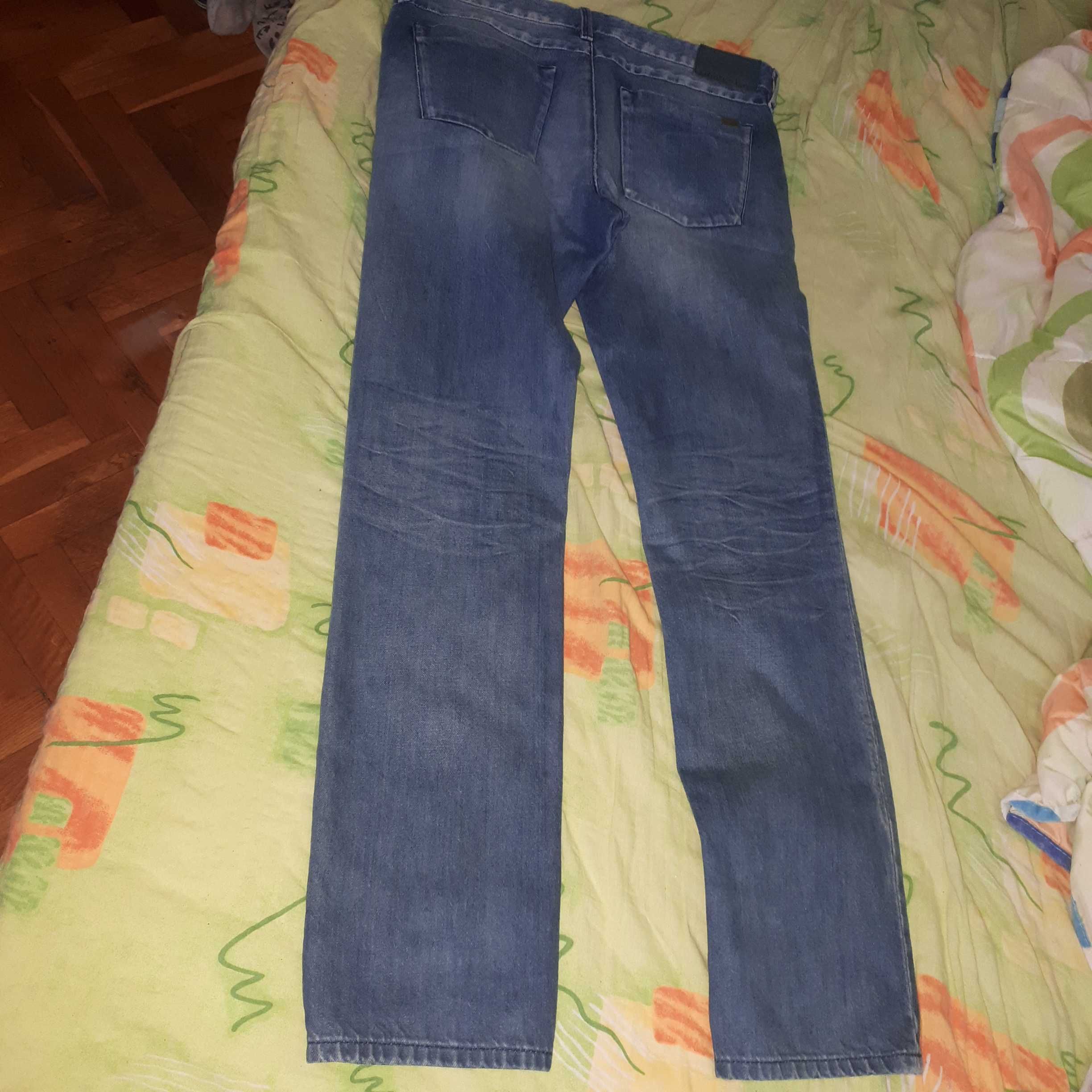 Calvin Klein jeans размер 34 (L)