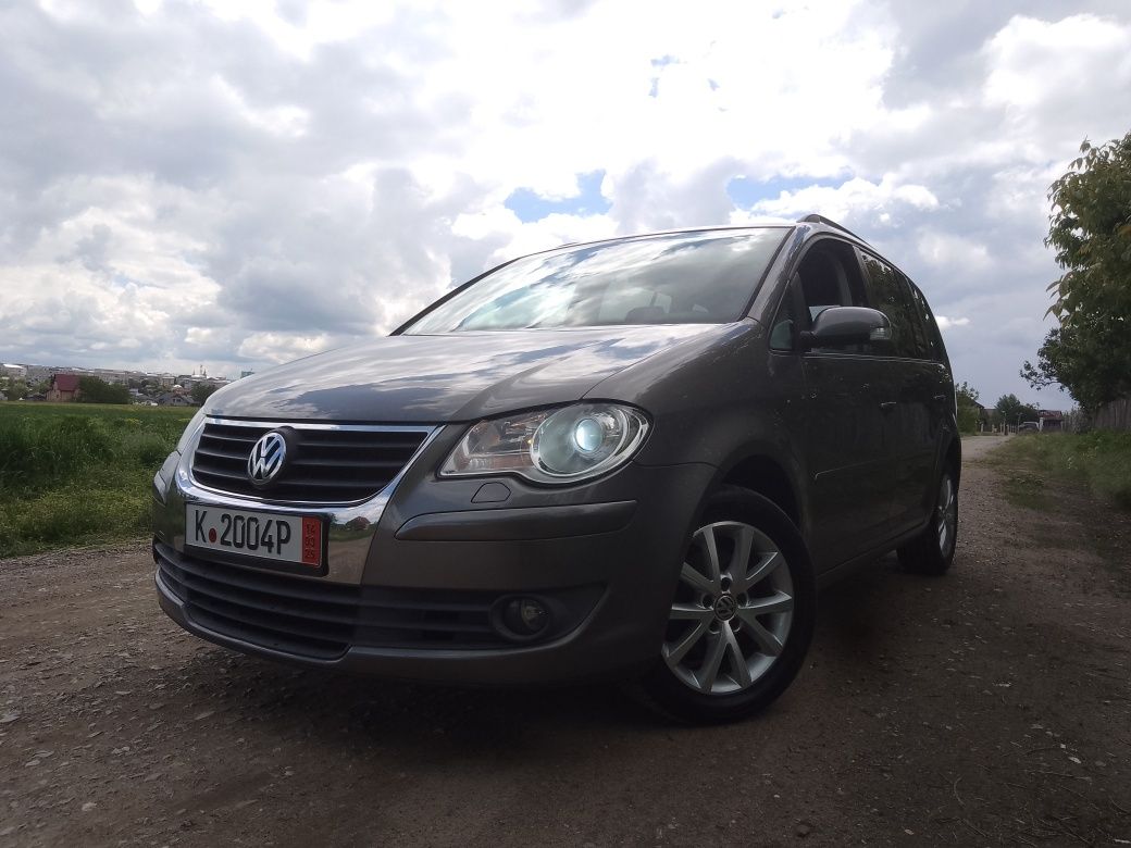 WV*TOURAN/14*Benzină/AN*2008/Model/UNITED*Impecabil!