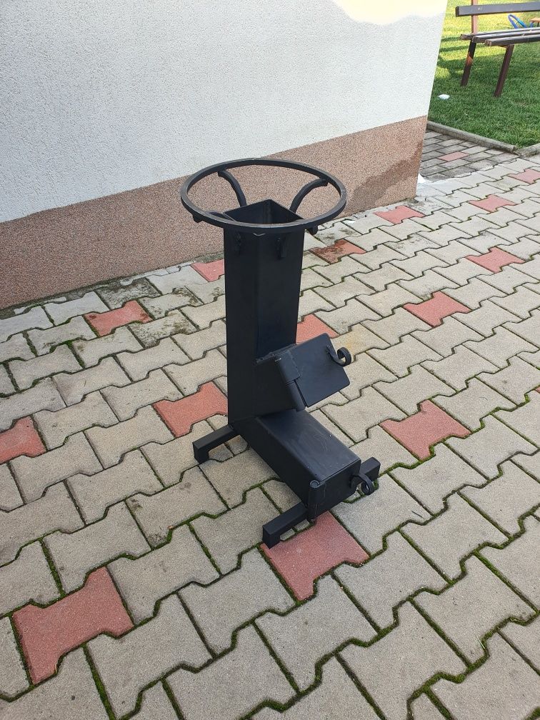 Soba rachetă pentru ceaun gratar plita