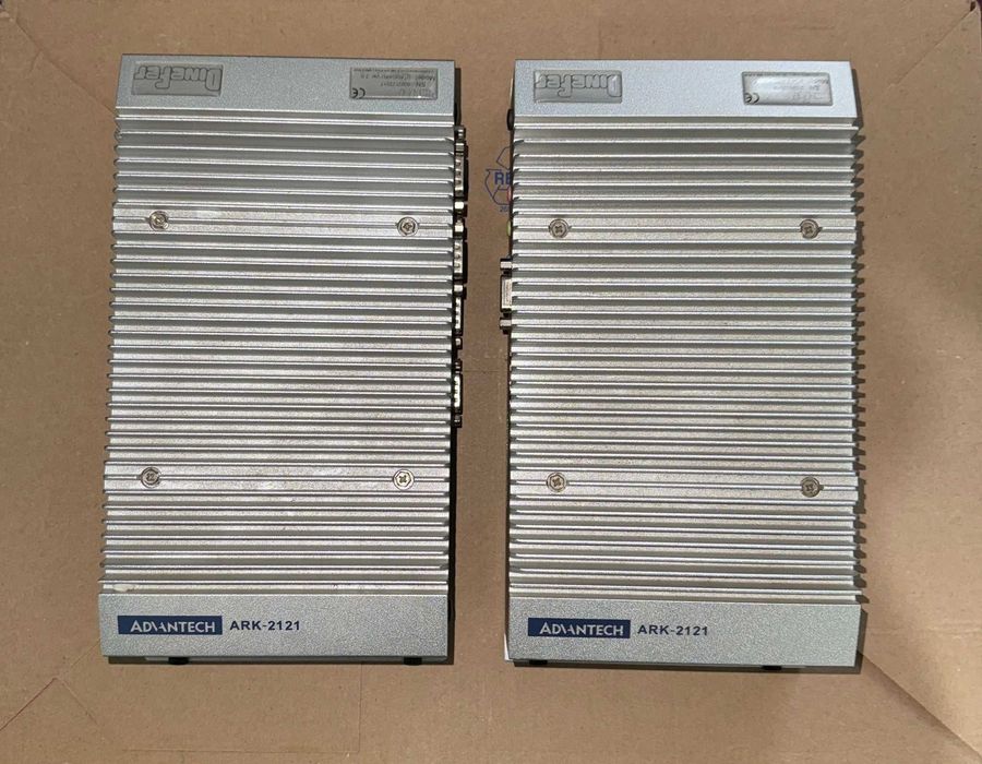 De Vanzare: 2x Mini-PC Industrial Advantech ARK-2121 - Fără Testare!