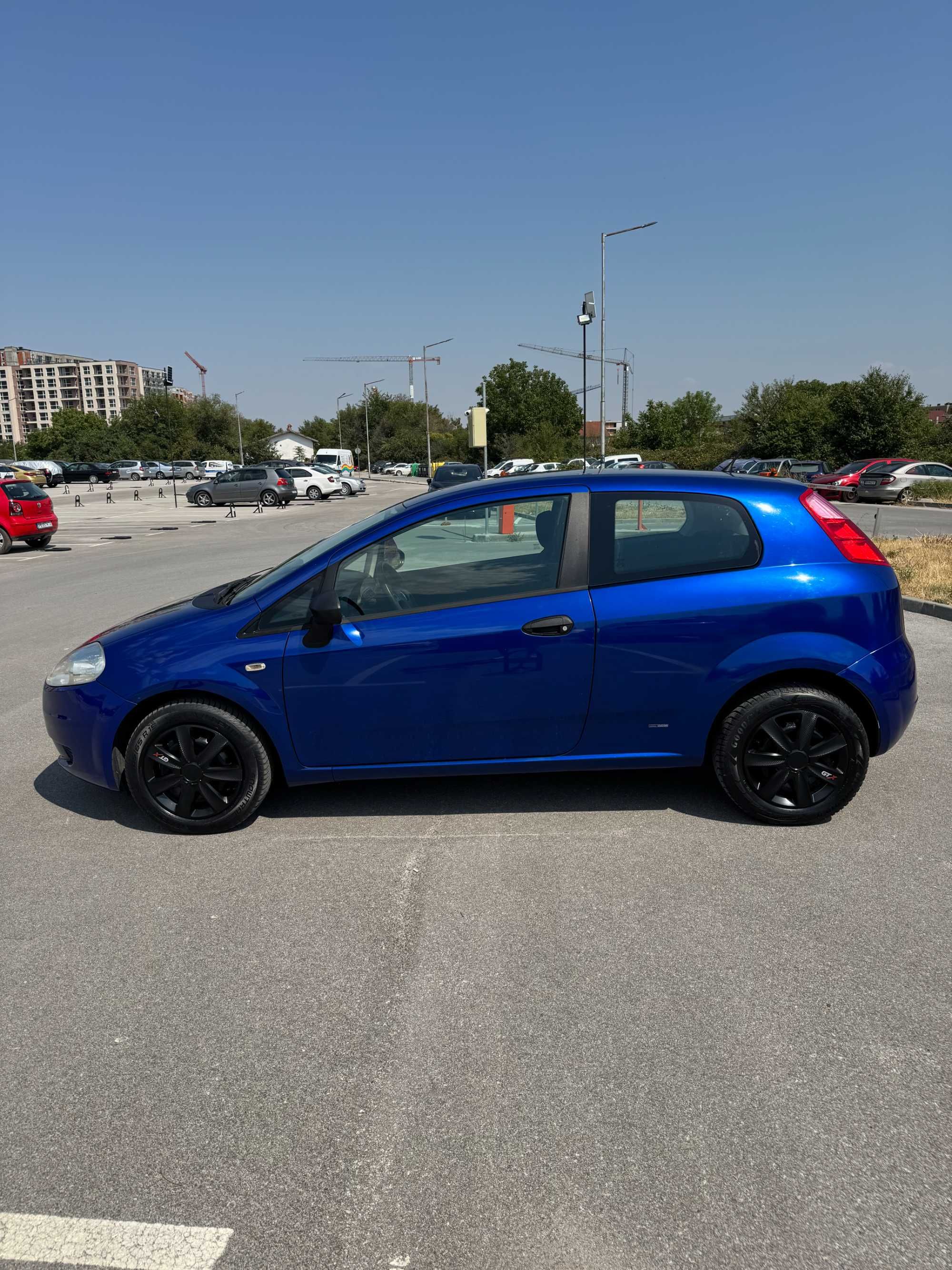 Fiat Grande Punto 1.4i 150 000км