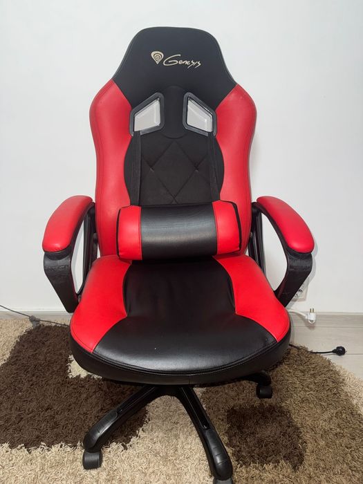 Vând scaun n stare buna