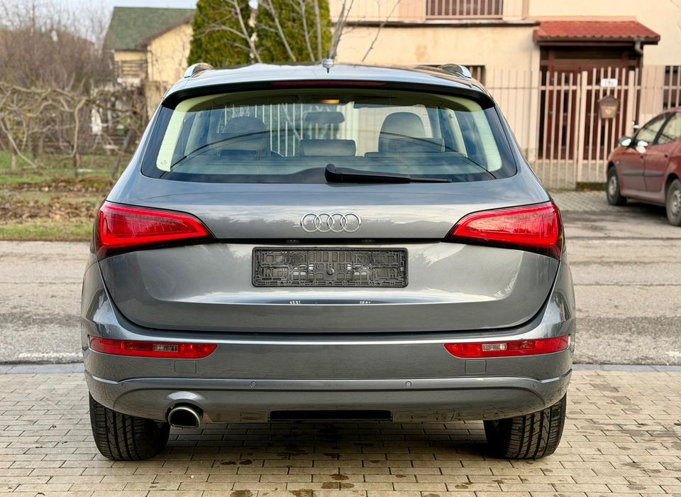Vând Audi Q5 / 2.0 TDI / Quattro / S-Line