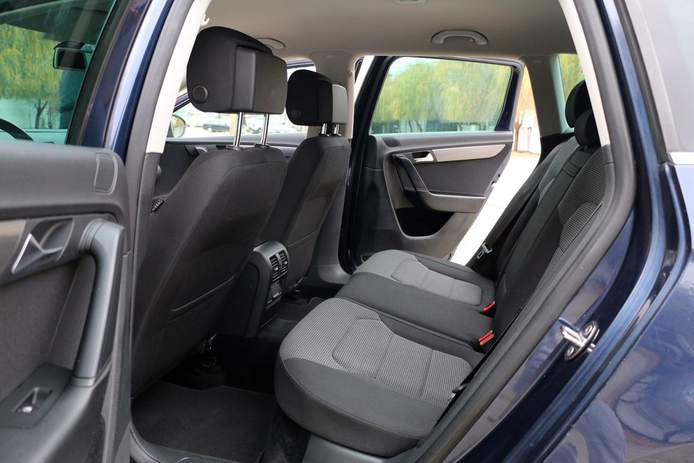 Vand Volkswagen Passat b7 Euro 5 Navi Clima Senzori