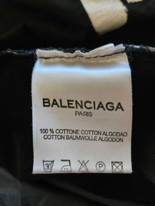 Тениска Balenciaga