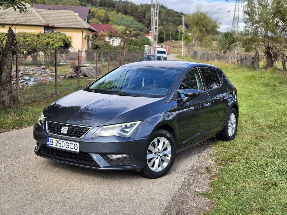 Seat leon 1.0 tsi 115 euro 6 Business farurile led