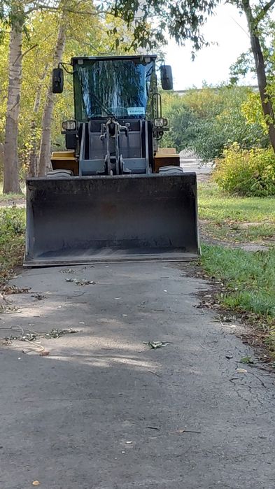 Услуги фронтального погрузчика город Кустанай
