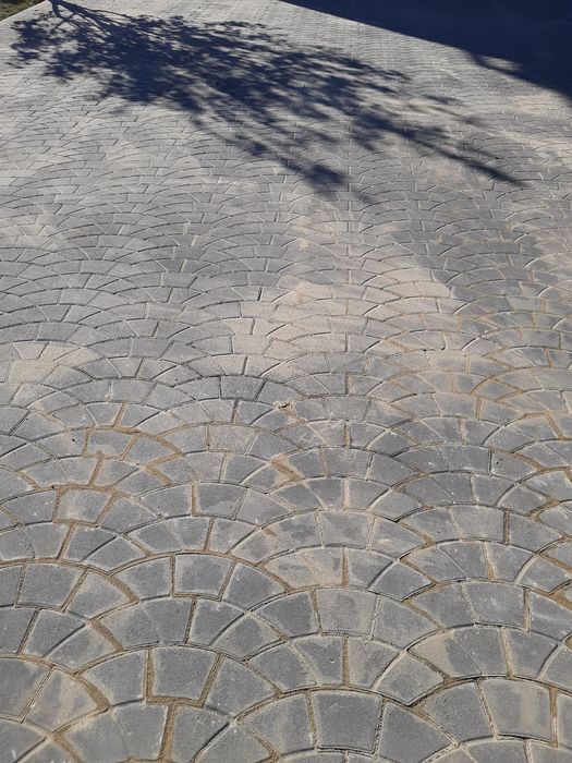 Montaj pavaj, excavatii, amenajari