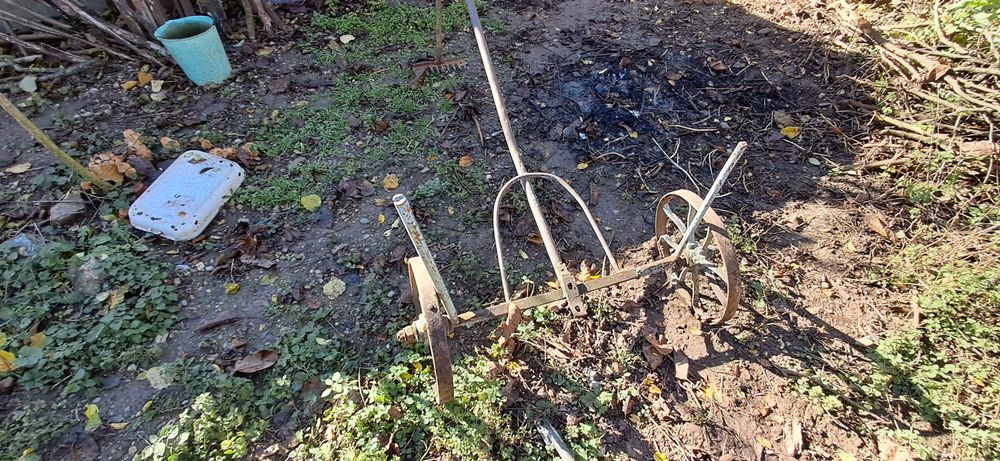 Продавам каруца/количка