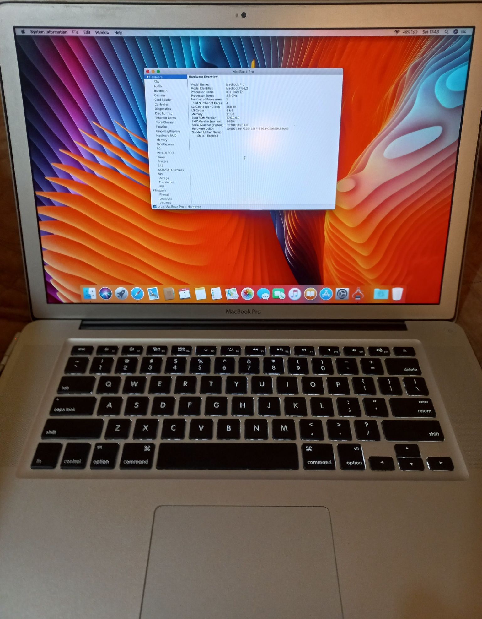 Перфектен Macbook Pro a1286 2011