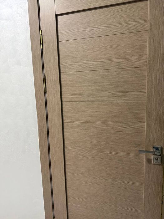 Срочно Продаётся межкомнатные двери  4 штуки