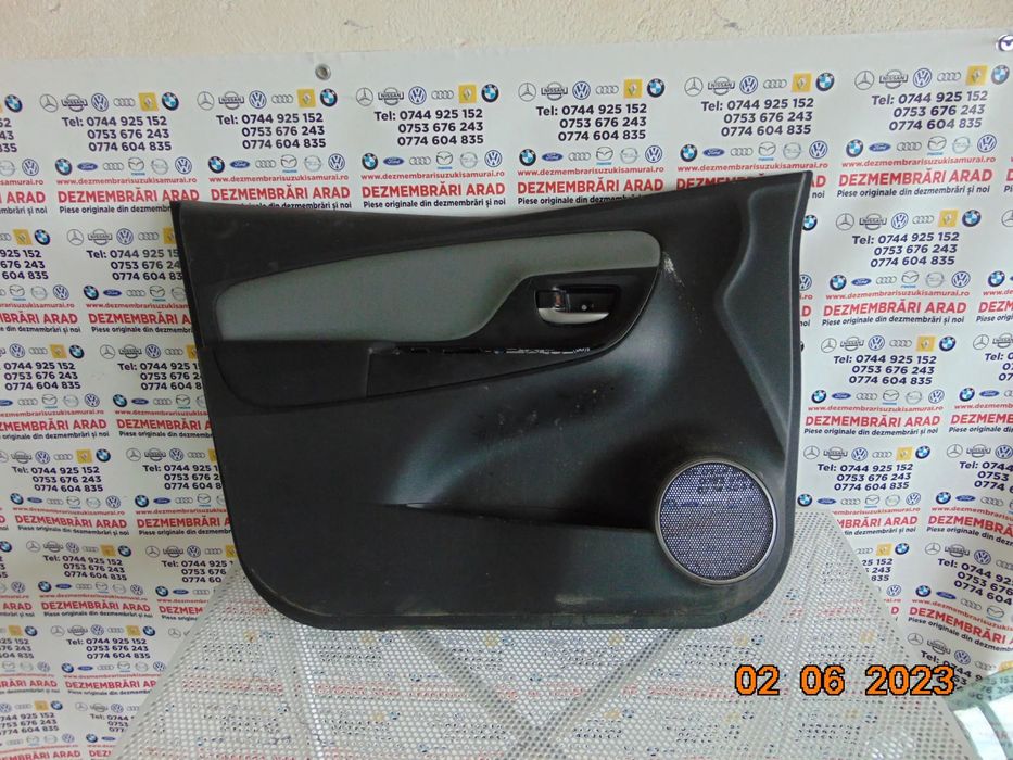 Fete usi Toyota yaris 2011-2019 fata usa interioara fata spate stanga dreapta dezmembrez yaris 3