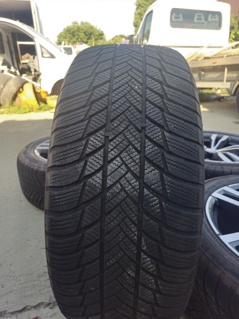 Jante 21” Roti iarna originale BMW X7 G07 X6 G06 X5 M paket M754 M50D