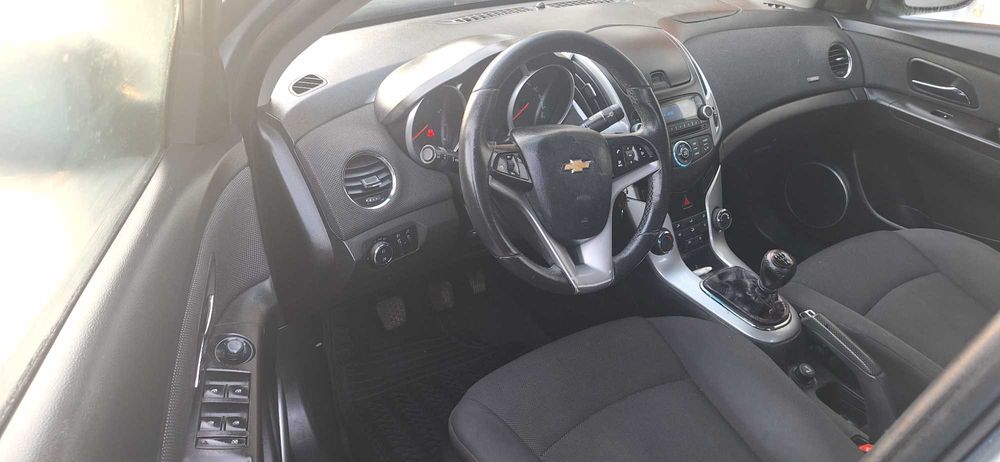Chevrolet Cruze 1.8 Benzină - Proprietar