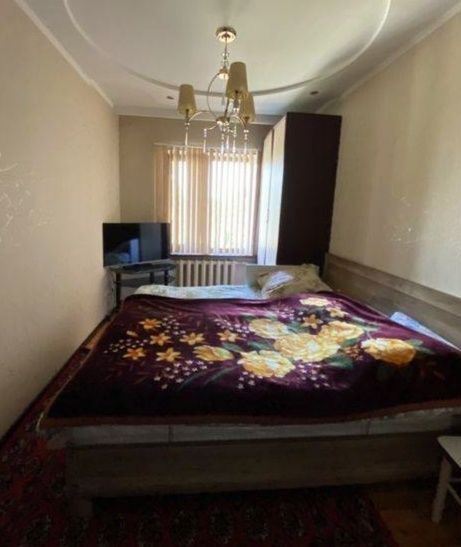 Юнусабад 15, 4/4/5 УлУчШеНкА Неторец Балкон 6*2 ЧаСтИчНо МеБеЛиРоВаНаЯ