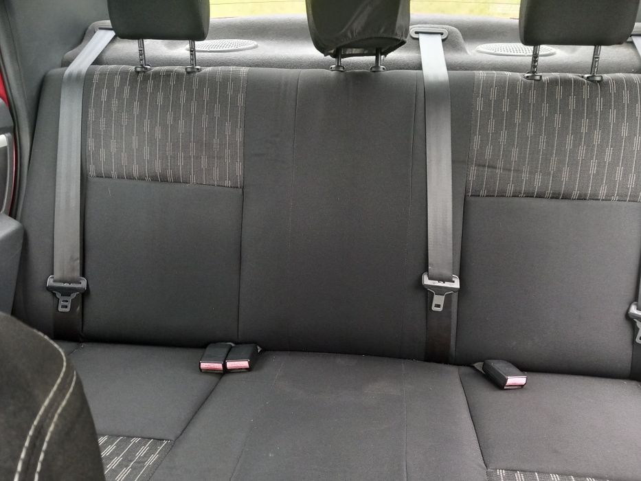 Dacia Logan 1.2 benzină 2012