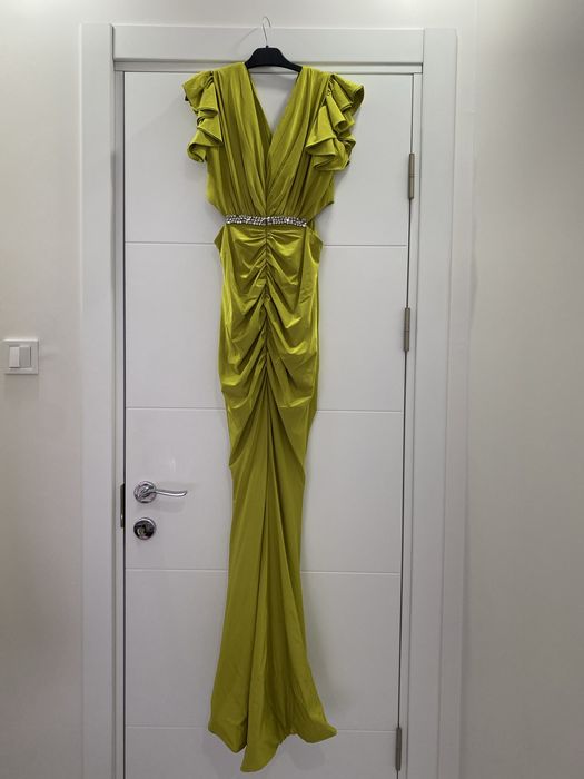 Дълга официална рокля