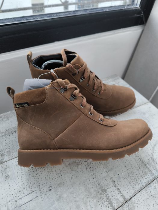 Ghete/bocanci Clarks Gore-tex piele naturala noi 37