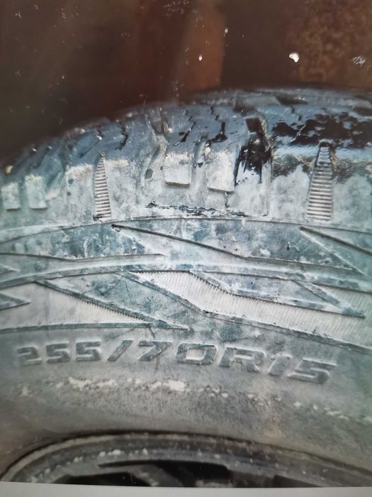 Всезонни гуми за джип