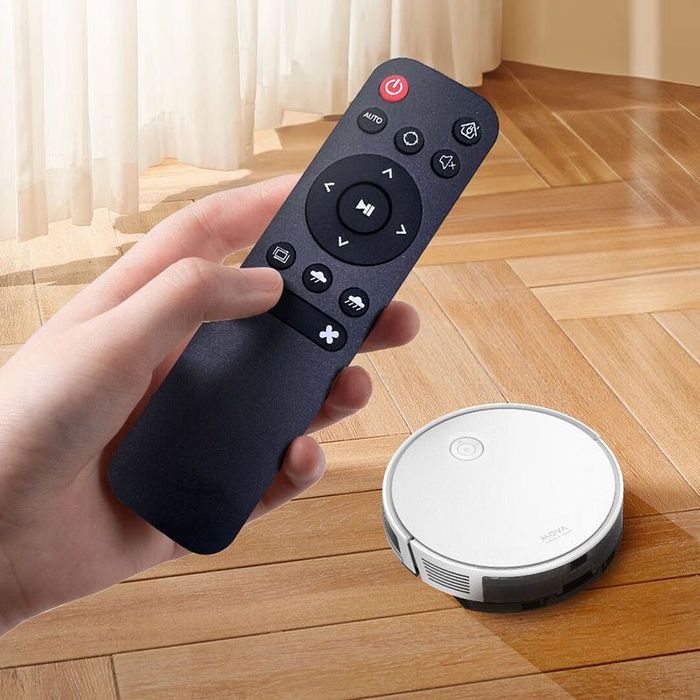 Робот-пылесос Dreame Mova S800.