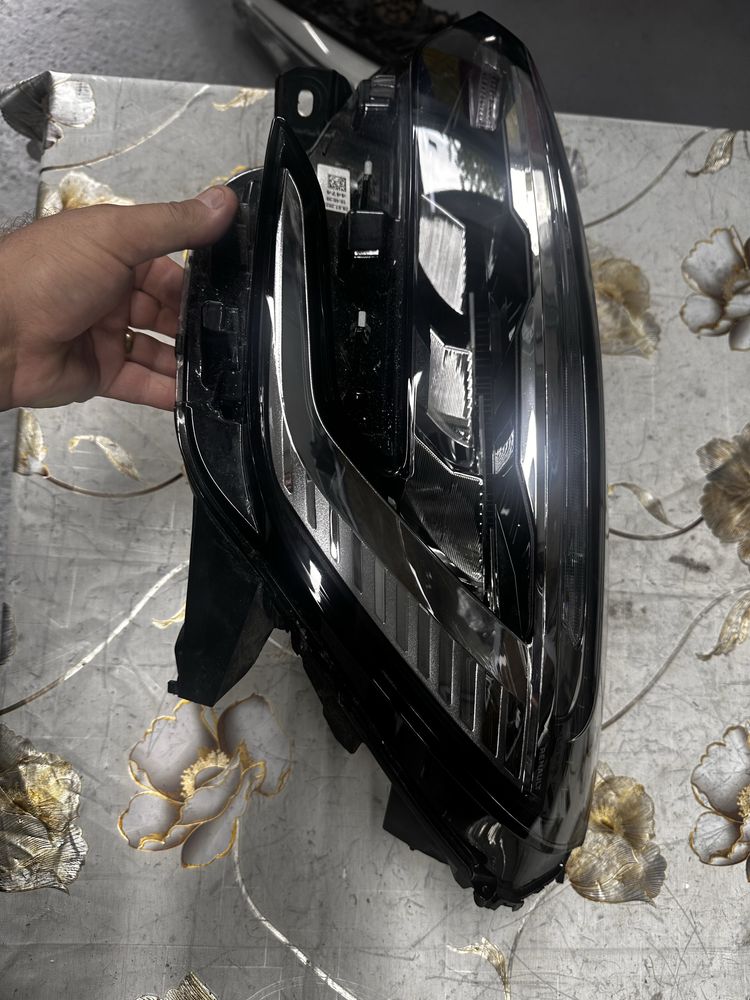 Fsr stânga full led renault clio 5.cod:260609987.r.