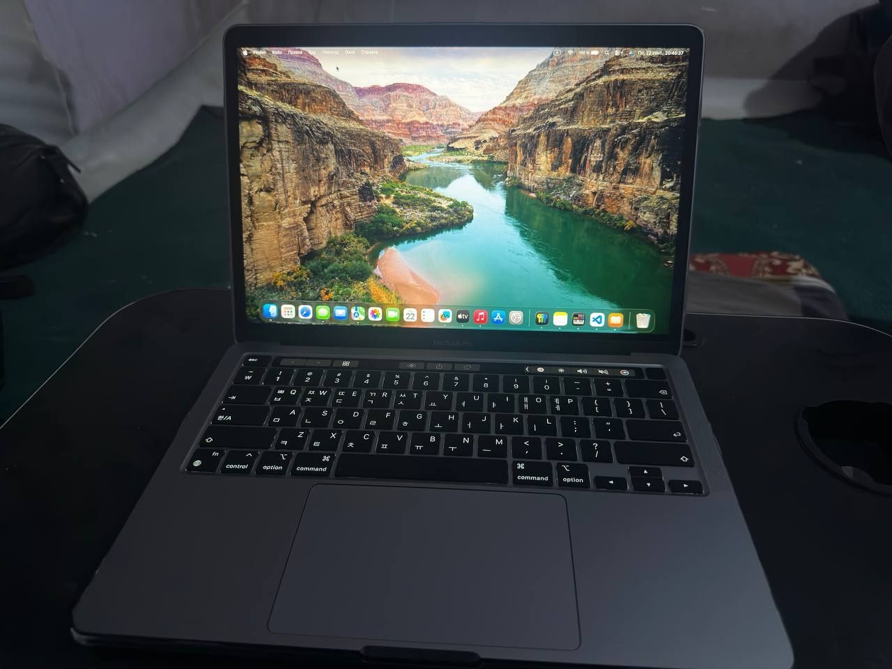 Macbook pro m1 8/256