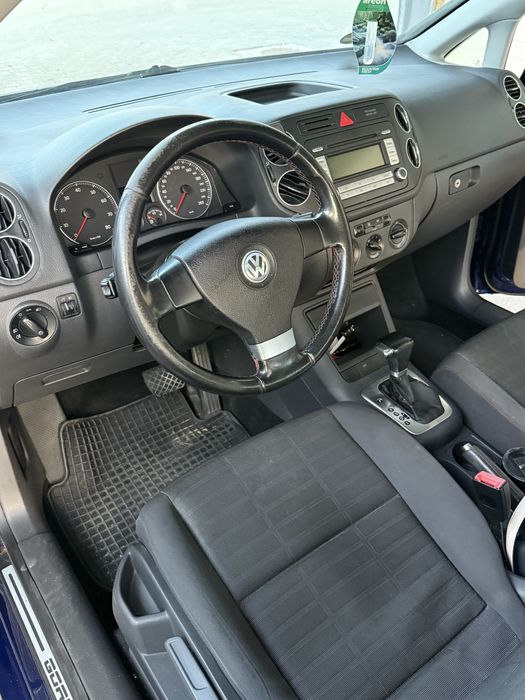 Volkswagen Golf 5, plus
