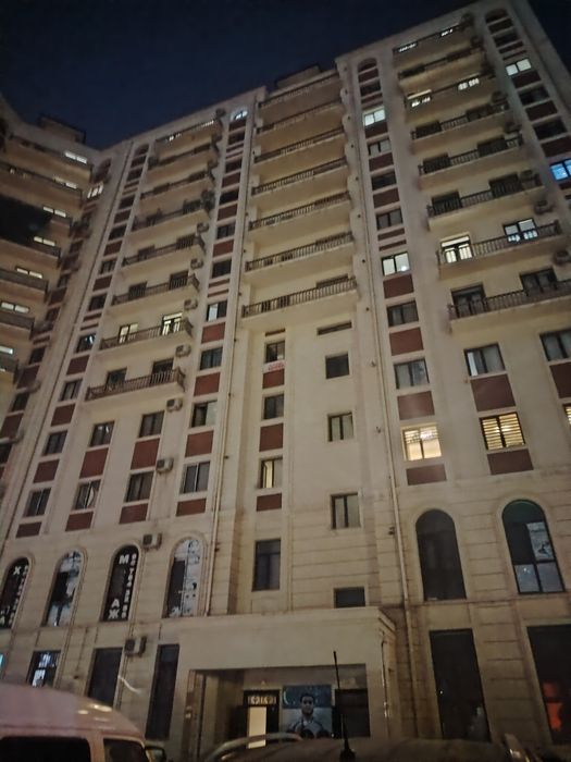 Арендага Азия мехмонхонаси йонида квартира