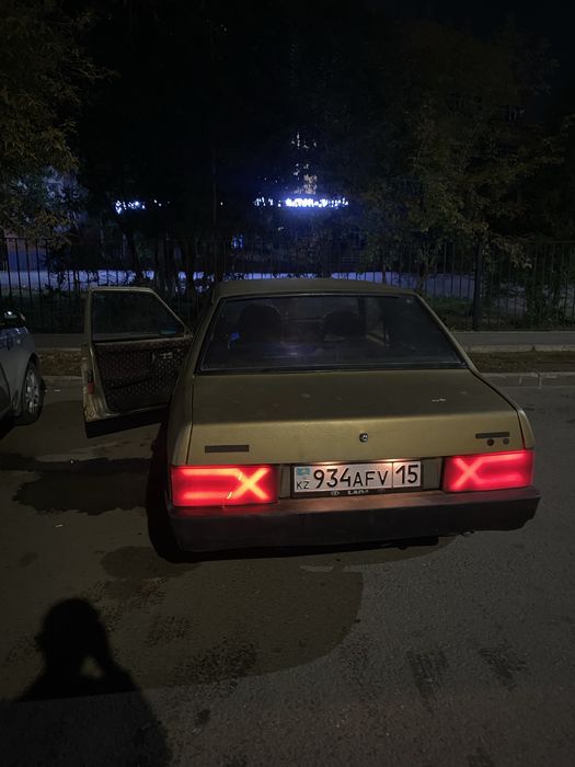 Продам ваз 21099