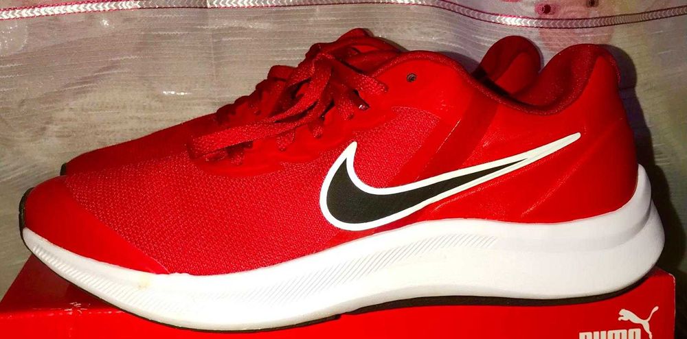 Adidasi Nike nr. 38,5